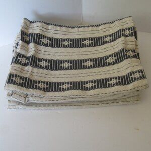 Set of 5 Crate & Barrel Eliana Placemats - Grey - 100% Cotton